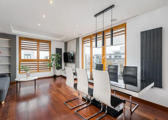 Superior Apartment With Big Terrace And Parking Zablocie